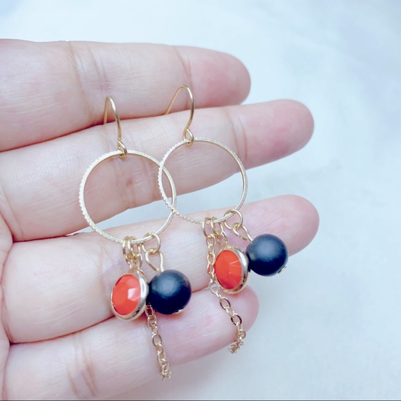 ❣️$25/3❣️Orange Black Beads Dangle Earrings - Picture 6 of 9